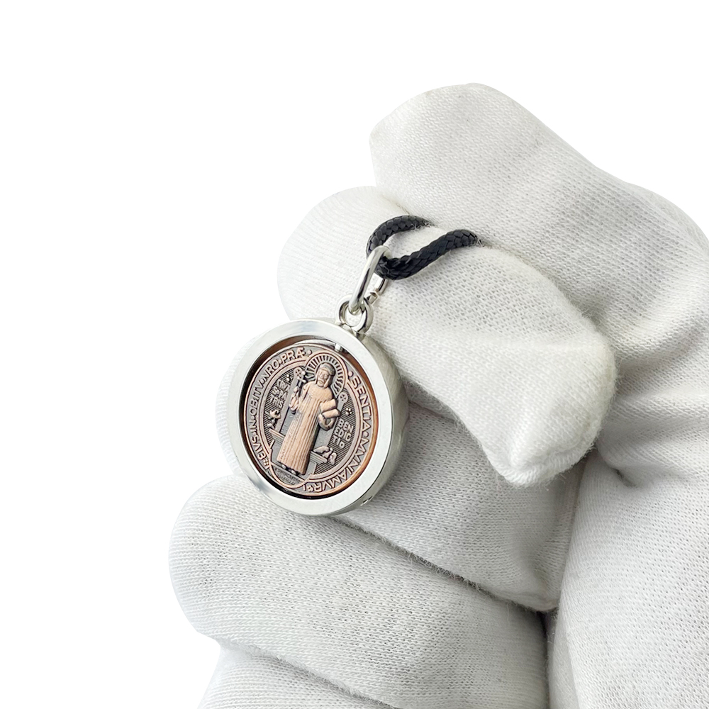 New St Benedict Medal Necklace - Jewelry & Watches Vitopoulos Reviews 评论和价格