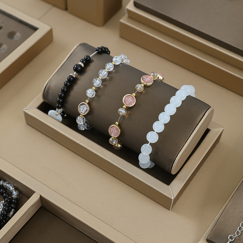 brown pu leather Bracelet Disp - Jewelry And Watches Exhibition 评论和价格
