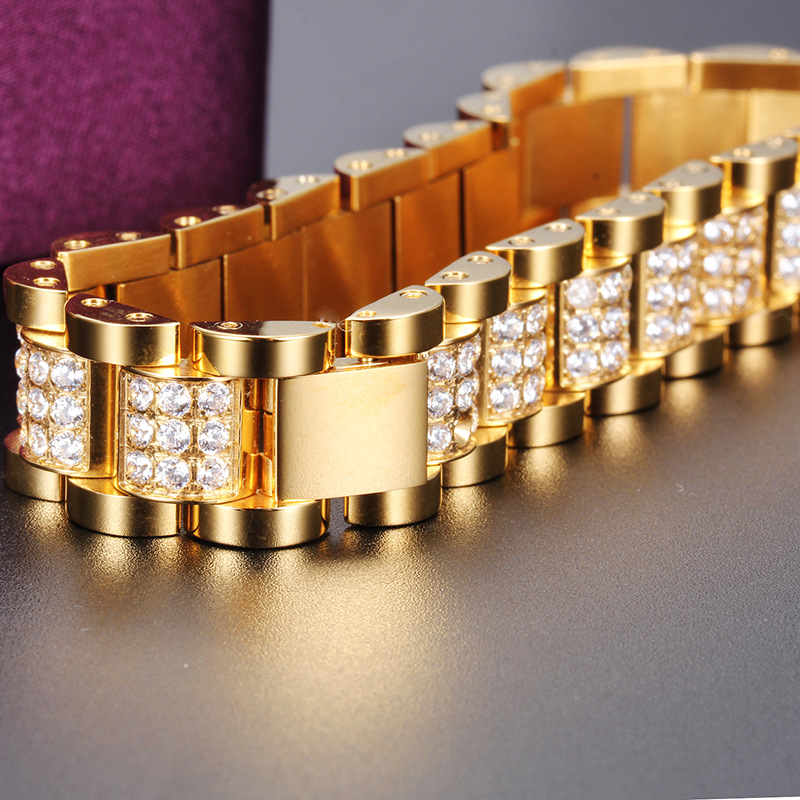 Micro Paved AAA Cubic Zirconia - Icebox Jewelry Watches 评论和价格